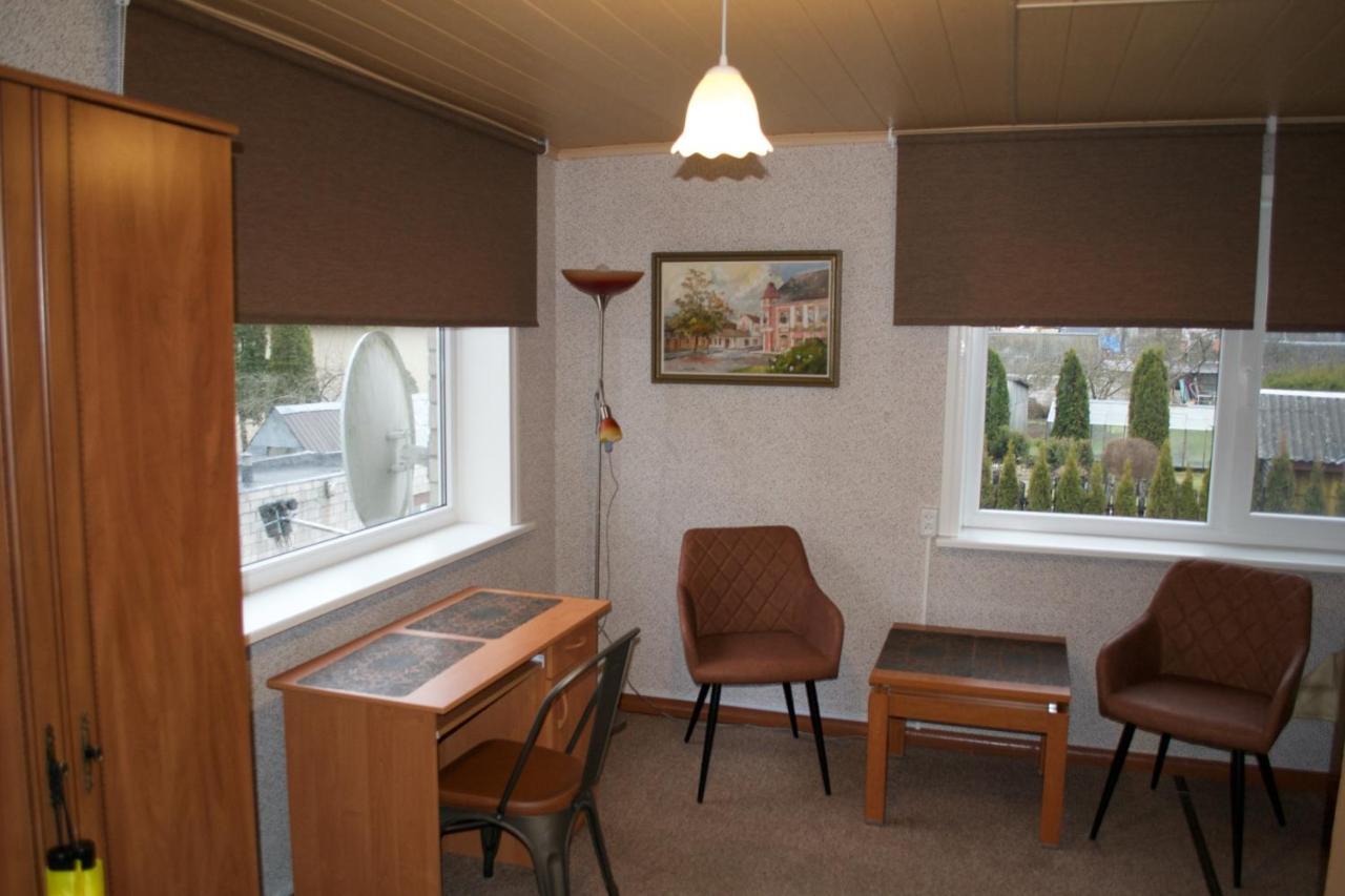 Nooruse Majutus Hotel Kuressaare Exterior photo